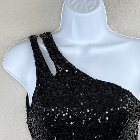 Teeze Me Black Sequins One Shoulder Cutout Mini Sheath Dress XS Junior 1/2 NWT - Picture 6 of 13